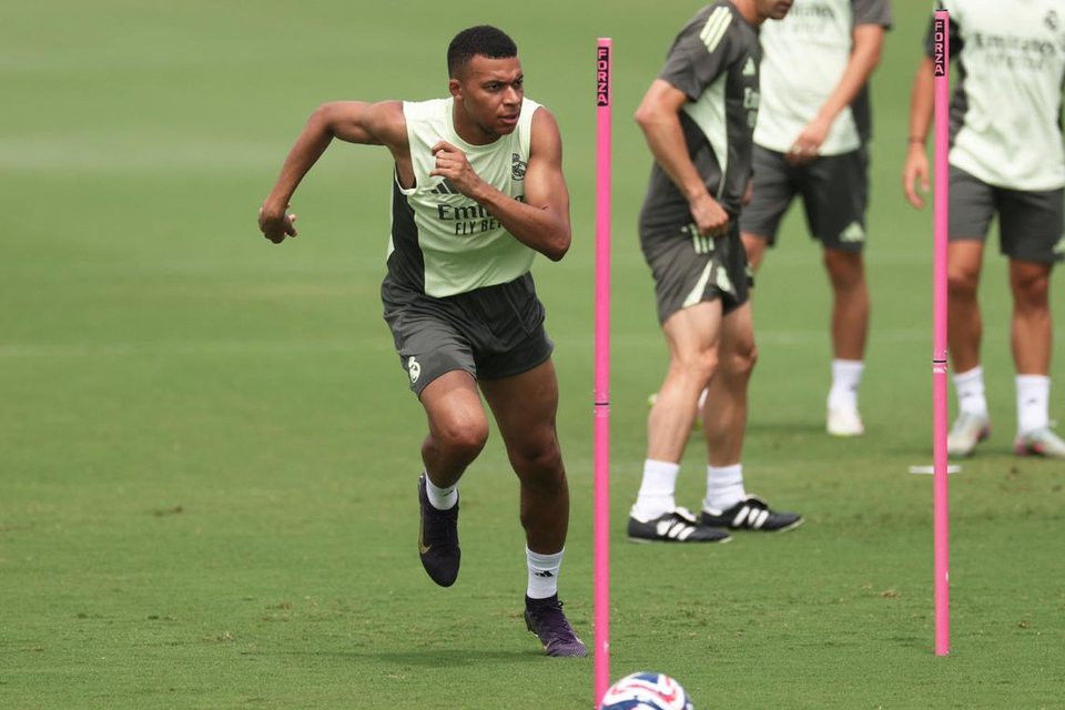 Real boosted by Mbappe's return for Juventus clash at Club World Cup