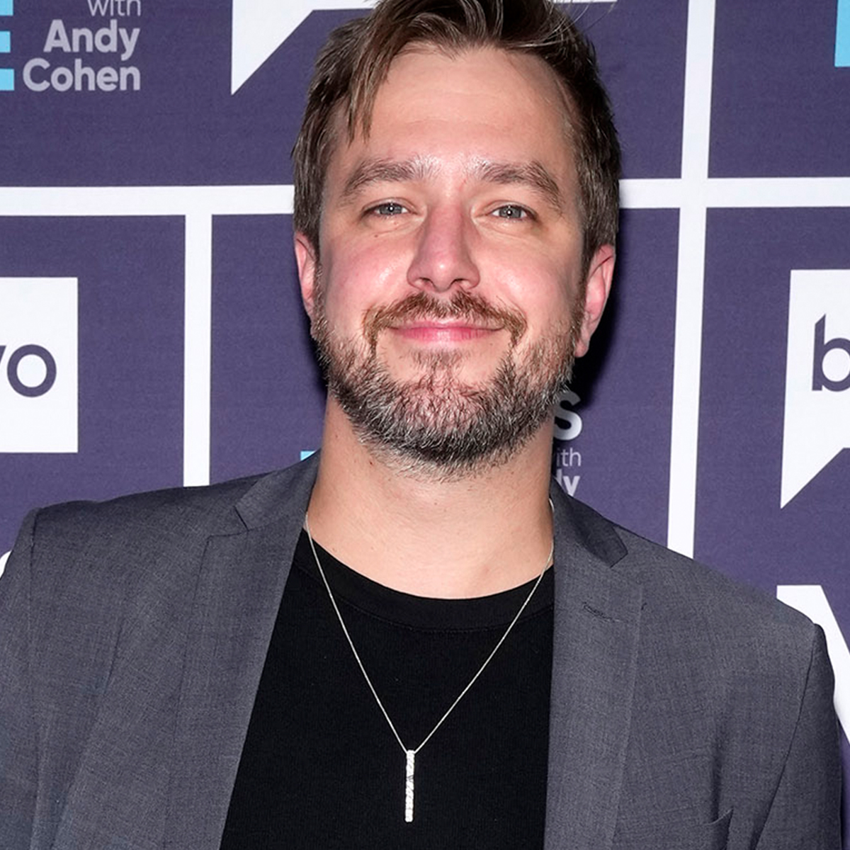 Love Island's Iain Stirling Reveals His 14-Hour Work Schedule for Voicing USA and UK Shows