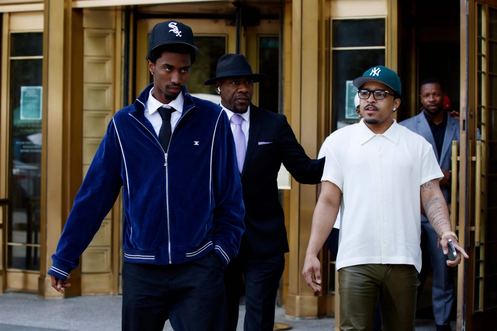 Jury to reconvene in Diddy’s sex trafficking trial after first day without decision