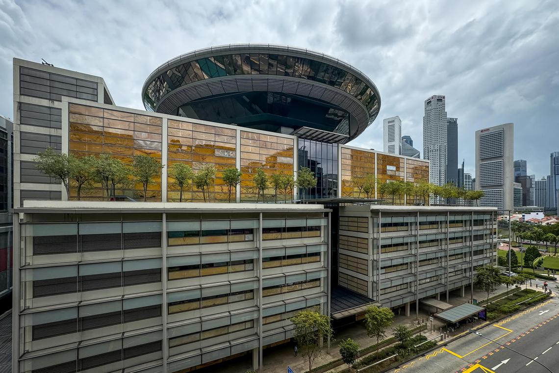 Man on trial for raping drunken woman after offering to drive her and her friend home