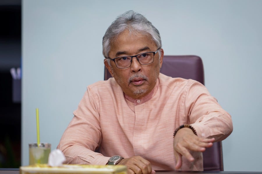Al-Sultan Abdullah renews call for vape ban nationwide, cites harm to youth