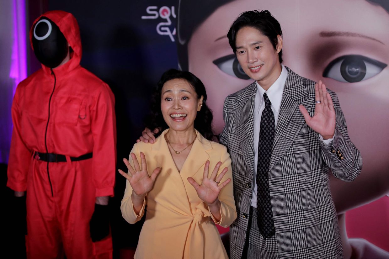 Park Sung-hoon: It was fun to film 'Squid Game' and 'Queen Of Tears' simultaneously, 'switching between 2 totally opposite characters'