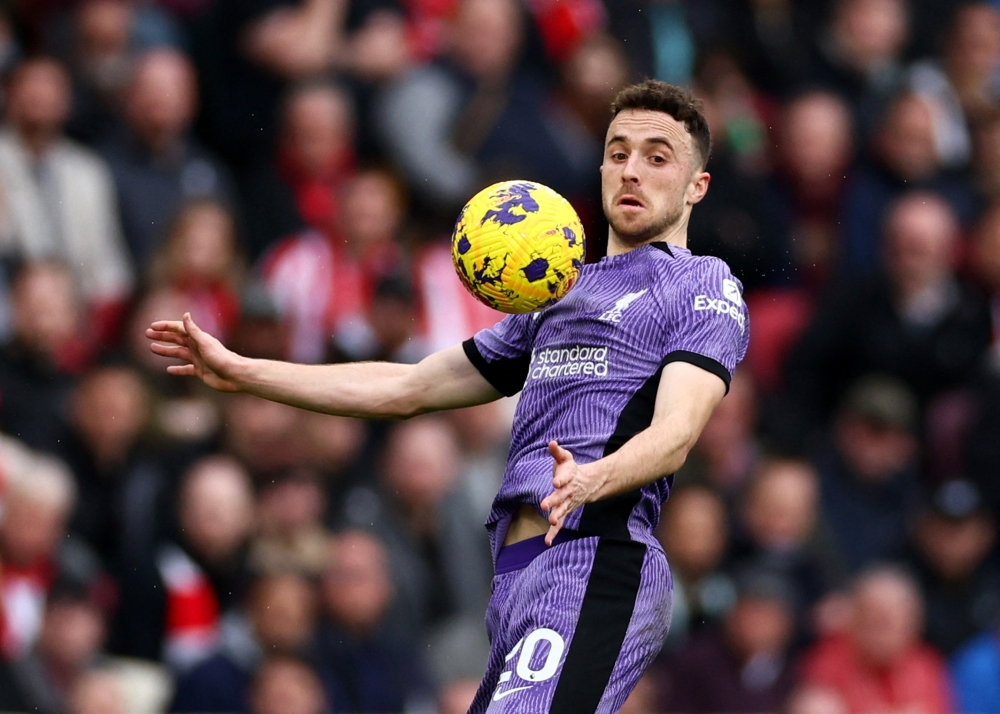 Diogo Jota, 28, and brother reportedly killed in fiery Spain crash just days after Liverpool star’s wedding