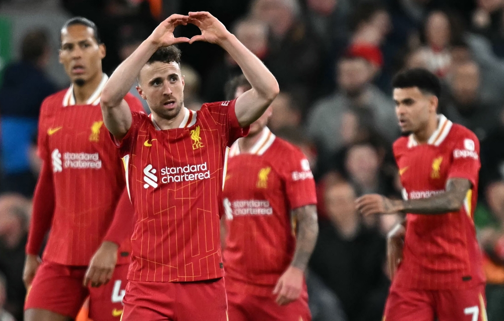 Liverpool left ‘devastated’ by death of Diogo Jota