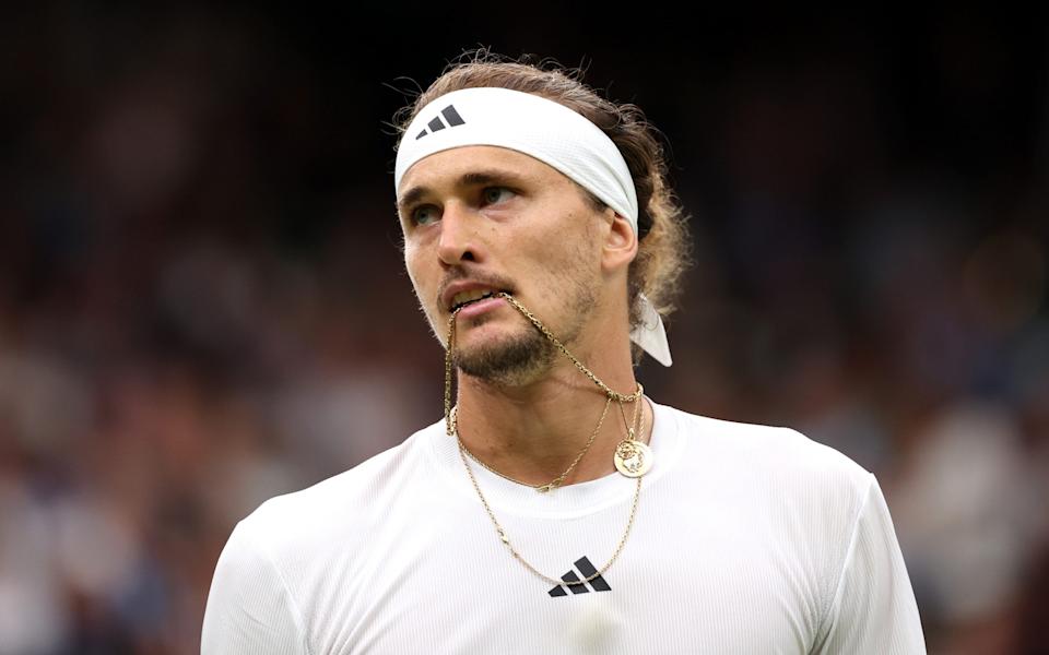 The Wimbledon players wearing £10,000 necklaces on court