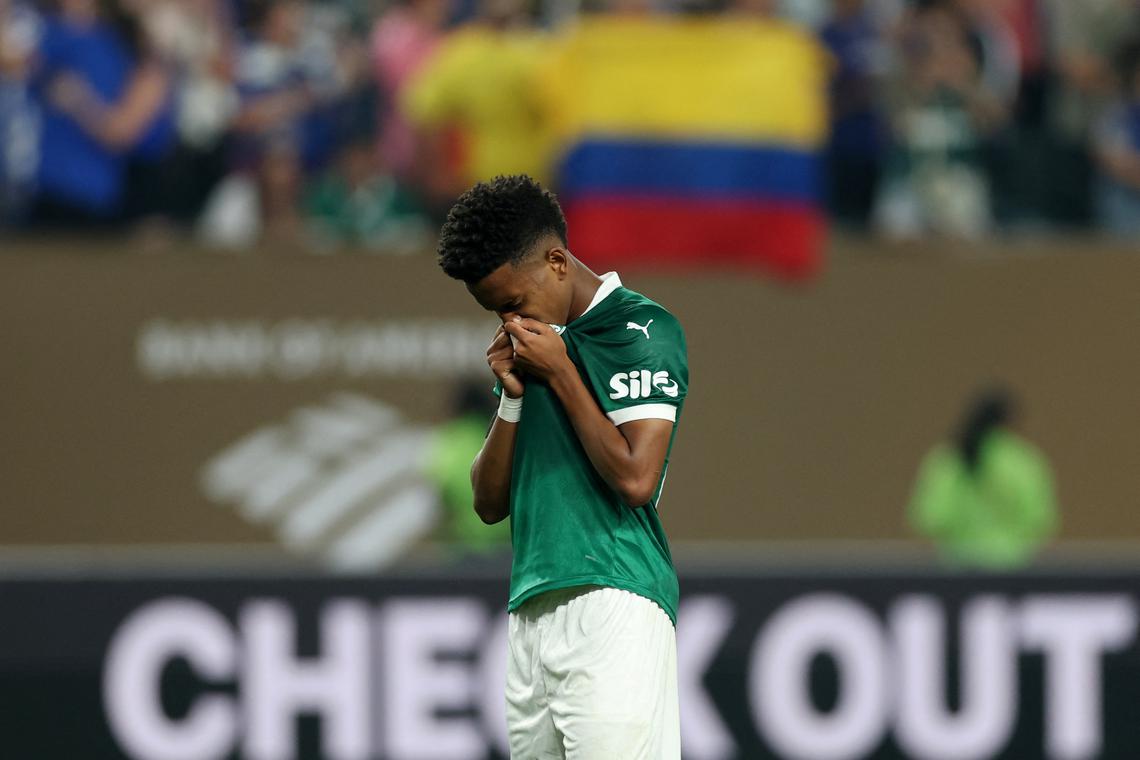 Estevao bids emotional farewell to Palmeiras after Chelsea loss