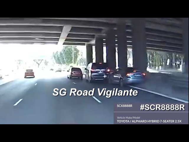 pie toyota alphard overtaking from the left changing lane without due care