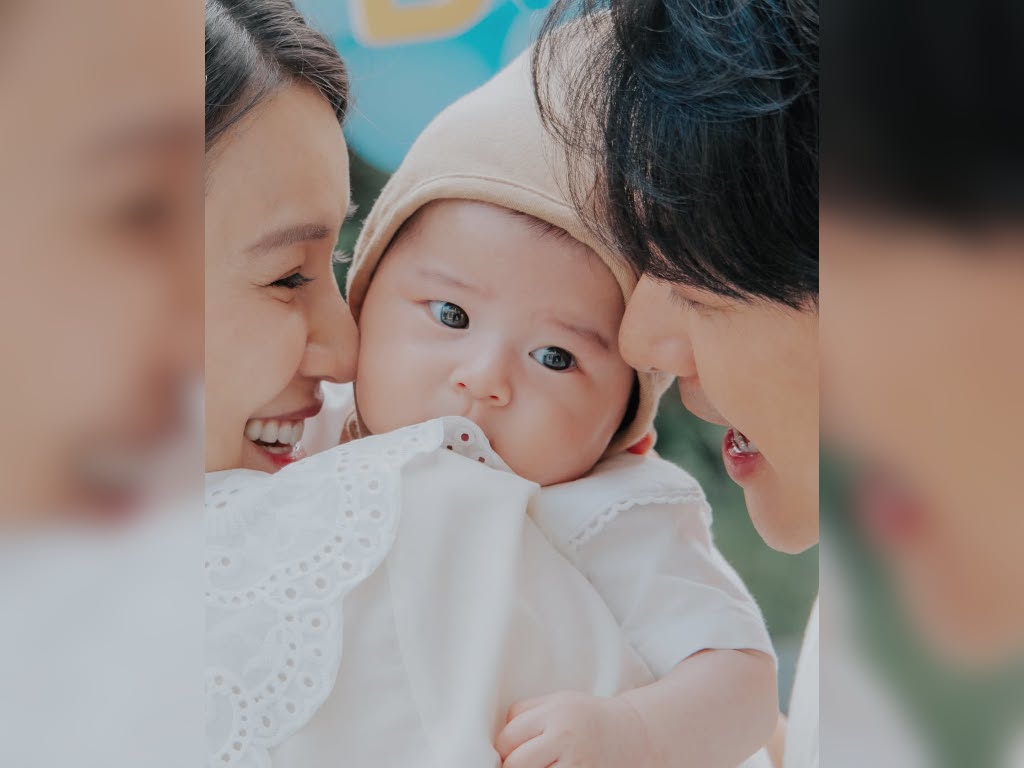 Priscilla Wong shares first full-face photo of baby Ha Ha