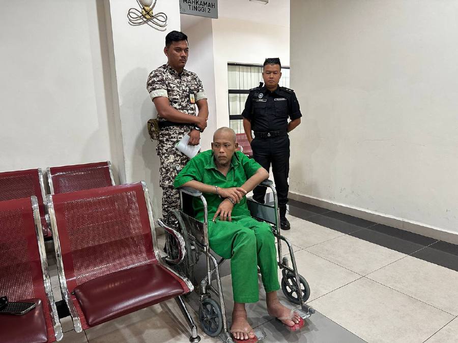 Pagoh triple murder: Man claims trial to killing parents, 11-year-old niece