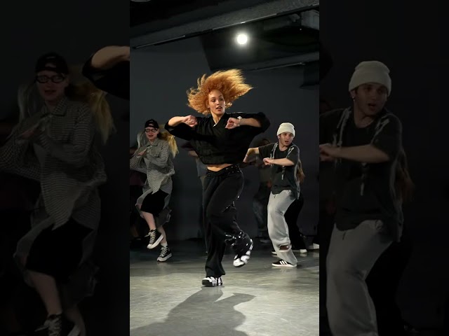 if you want dance, this is what I'll give ya😎 #mia #choreography #learner #class