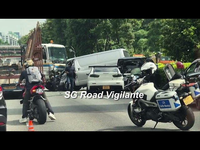 aye multi vehicles crash resulted in closure on lane &