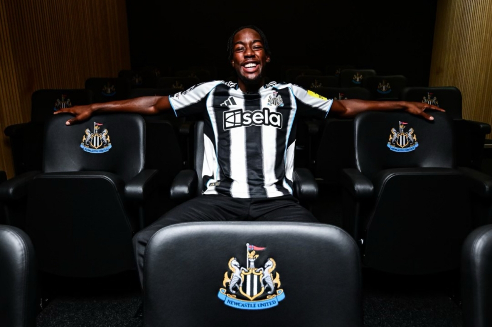Newcastle splash £52m on Forest winger Anthony Elanga ahead of Champions League return