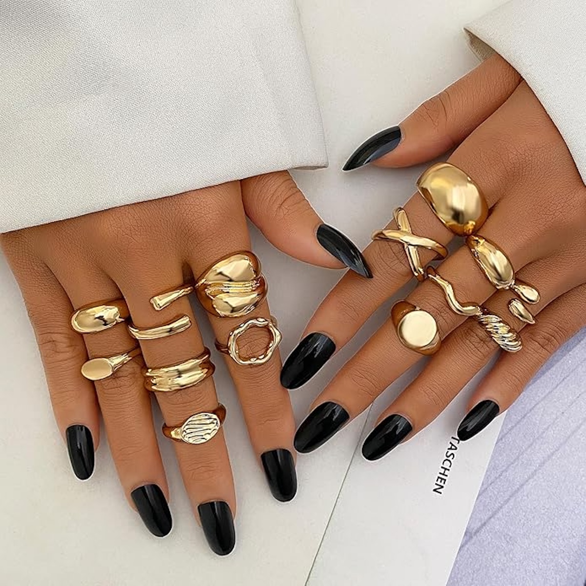 These Affordable Amazon Jewelry Pieces Starting at Just $7 Keep Selling Out