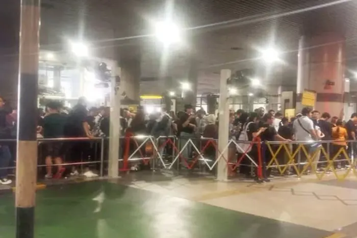 Early morning bus driver strike causes disruption at Johor-Singapore Causeway