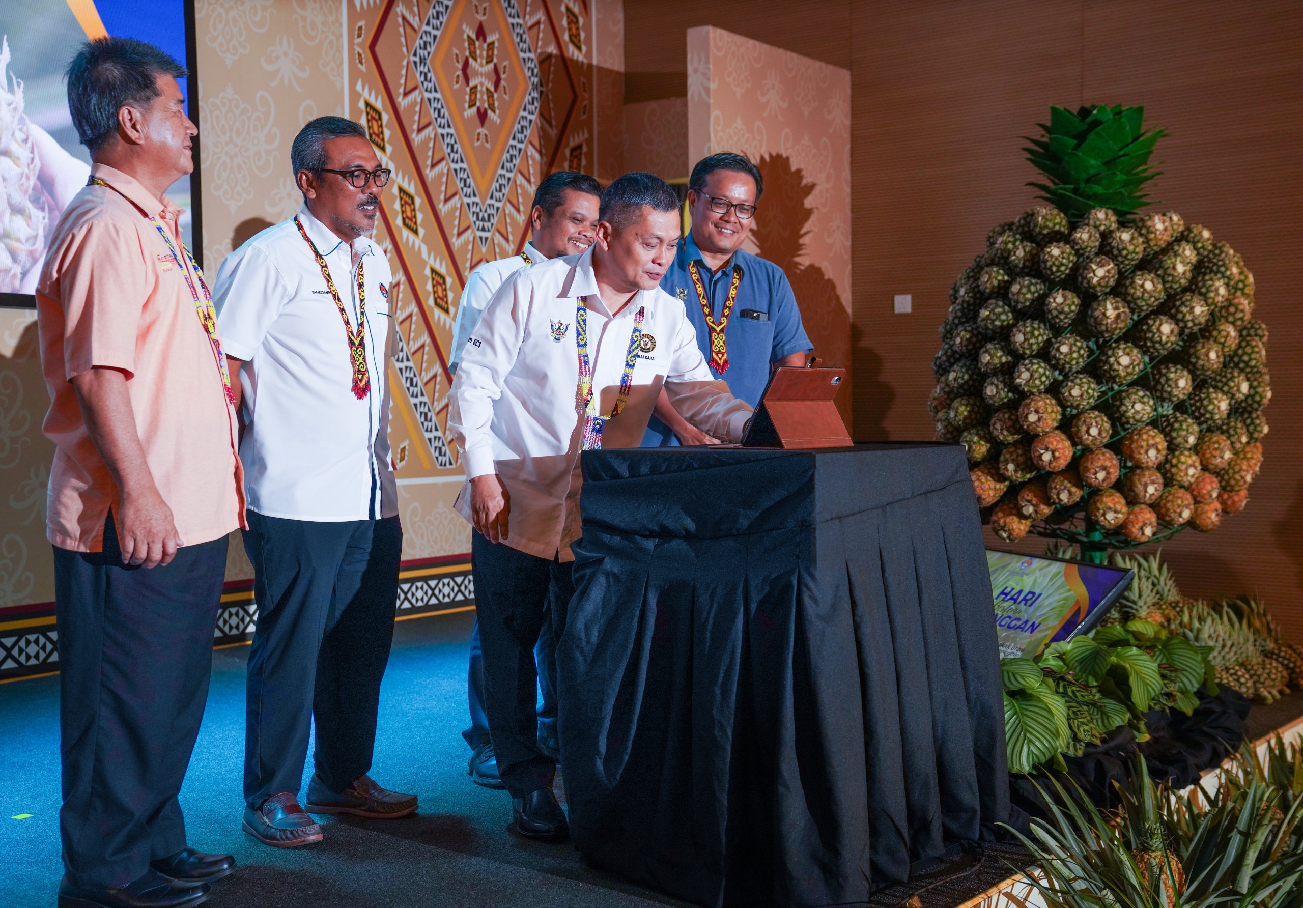 Sarawak leads digital transformation with e-Pineapple system