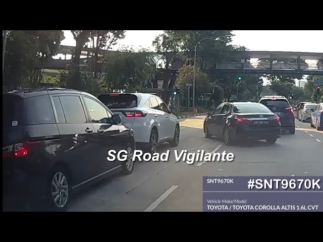phv toyota altis changing lane without due care resulting in an accident