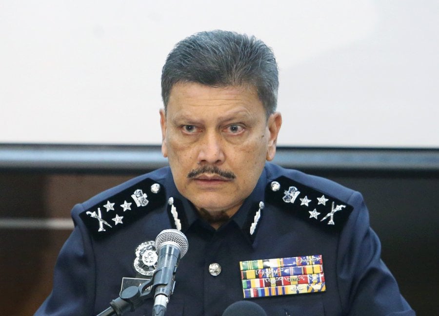 Three nabbed in RM4.7mil cockfight raid in Sabah