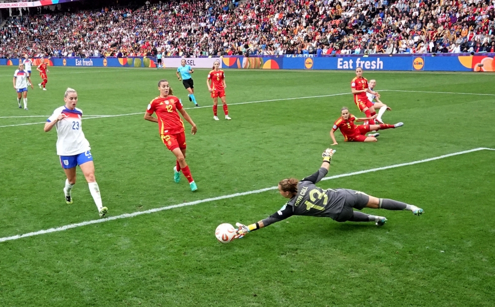 Defending champions England beat Spain on penalties to win Women’s Euro 2025