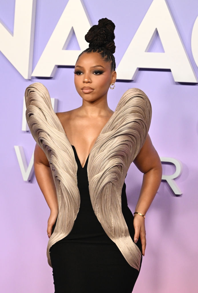 J.Lo's Wardrobe Malfunction, Kim Kardashian's Tight Dress, And 18 More Fashionable And Thirsty Celebrity Moments From This Week