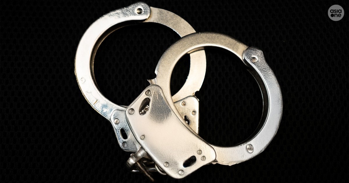 Police arrest 31 people, probing another 13 for bulk buying SIM cards for syndicate