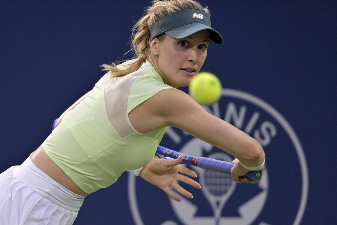 Bouchard extends career with first-round win at Canadian Open