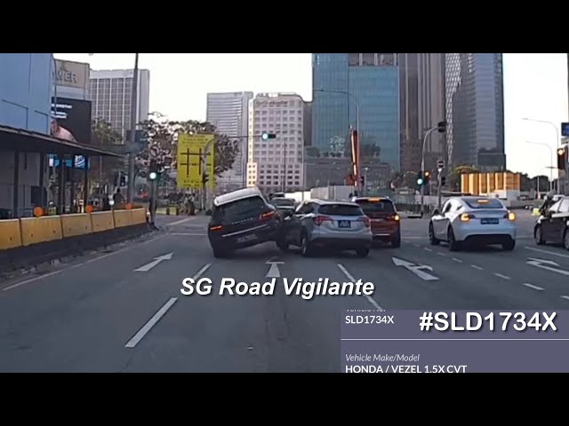 rocher road lane changing accident btw honda vezel & Porsche macan