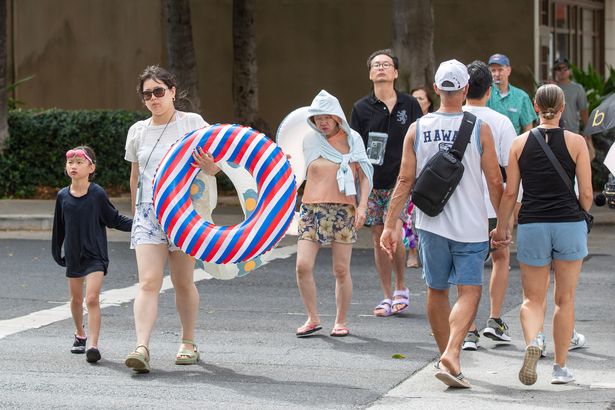 Hawaii tsunami: No flights into state as residents evacuate their homes in bid for safety