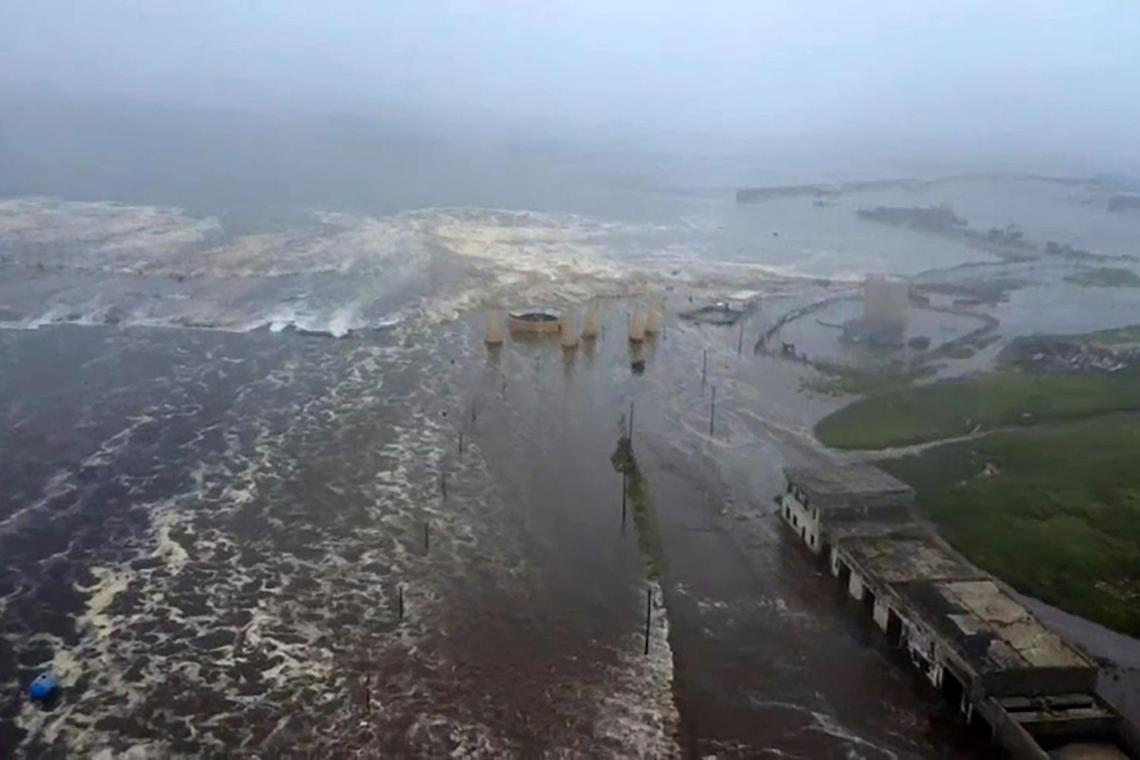 Russia earthquake: Millions return home as Pacific tsunami warnings lifted
