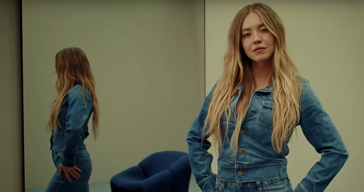 How did the Sydney Sweeney 'good jeans' American Eagle ad controversy reach the point where the White House is now involved?