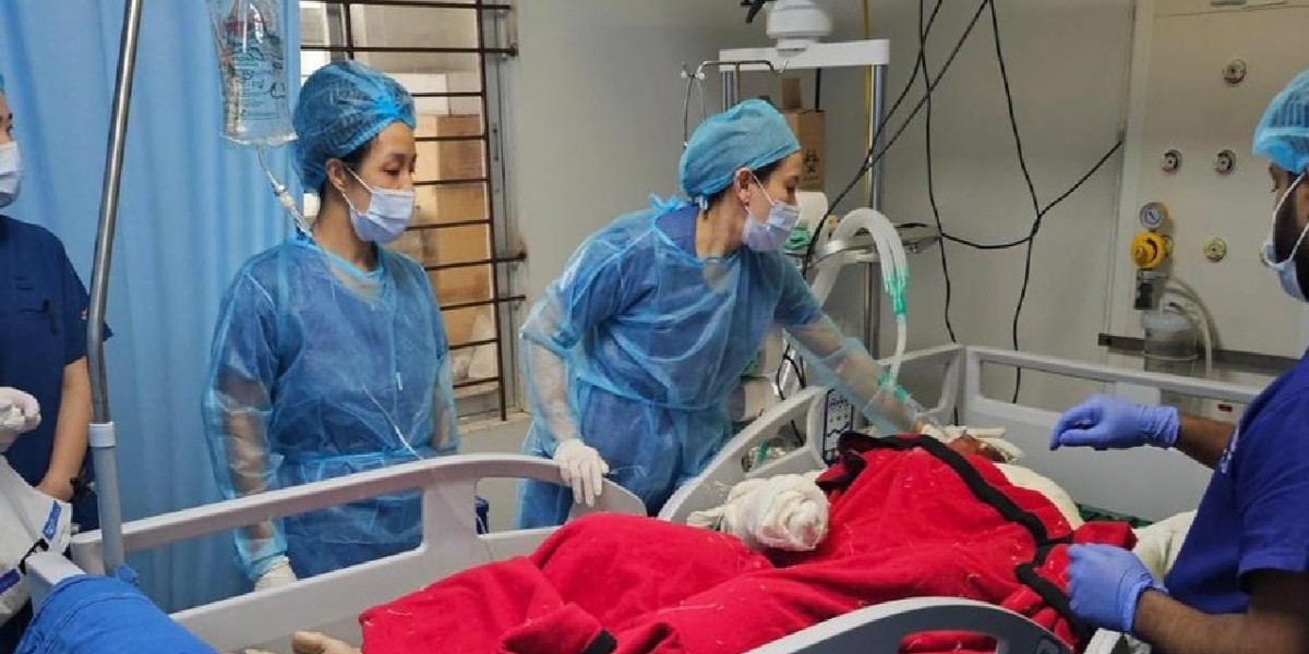 SGH medical team comes home after Dhaka mission to help treat burn victims from fighter jet crash
