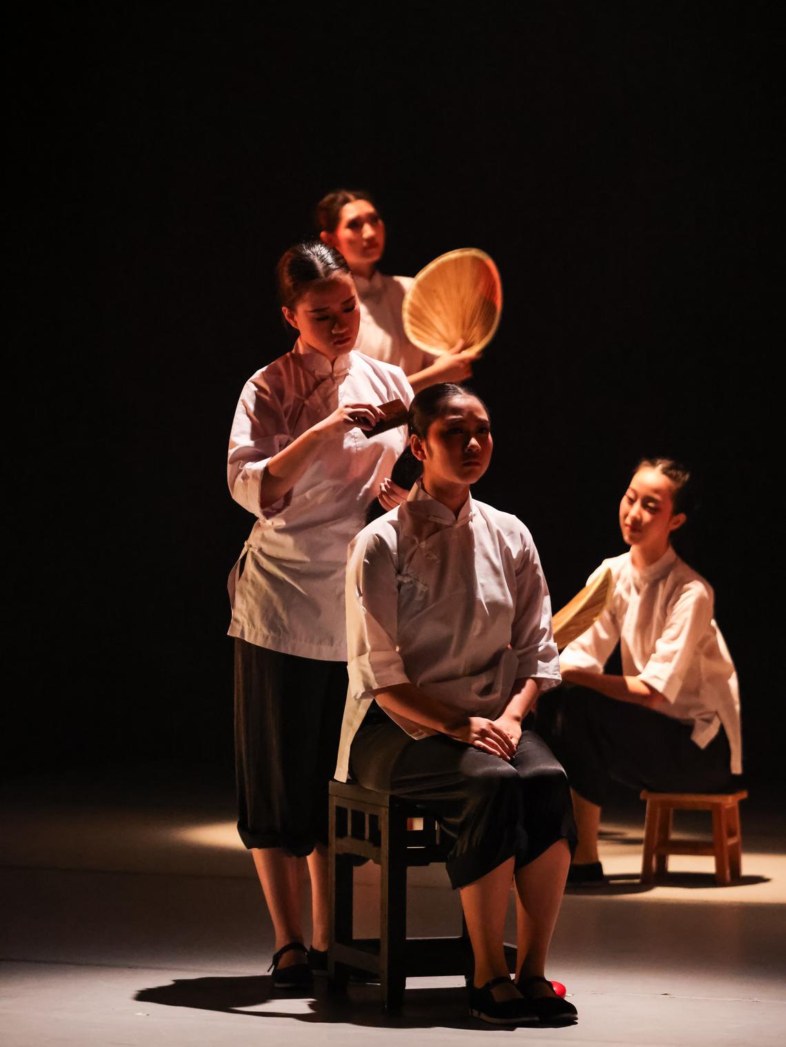 Dance review: Singapore Chinese Dance Theatre celebrates 11th year with nostalgic show set in Telok Ayer