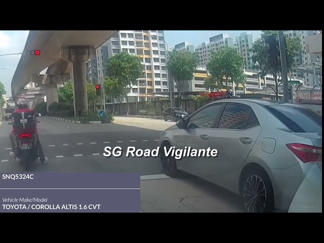 honda adv phv toyota altis fail to conform to red light signal