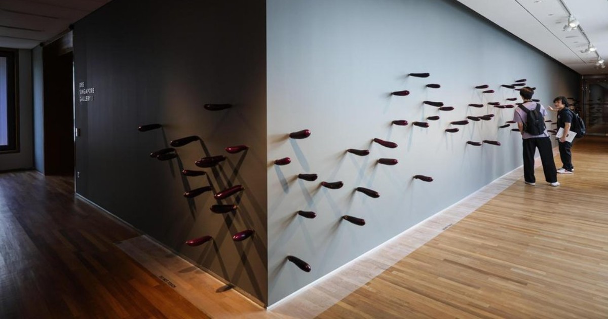 Eggplants used in National Gallery exhibit stolen despite clear signs erected that warn against touching