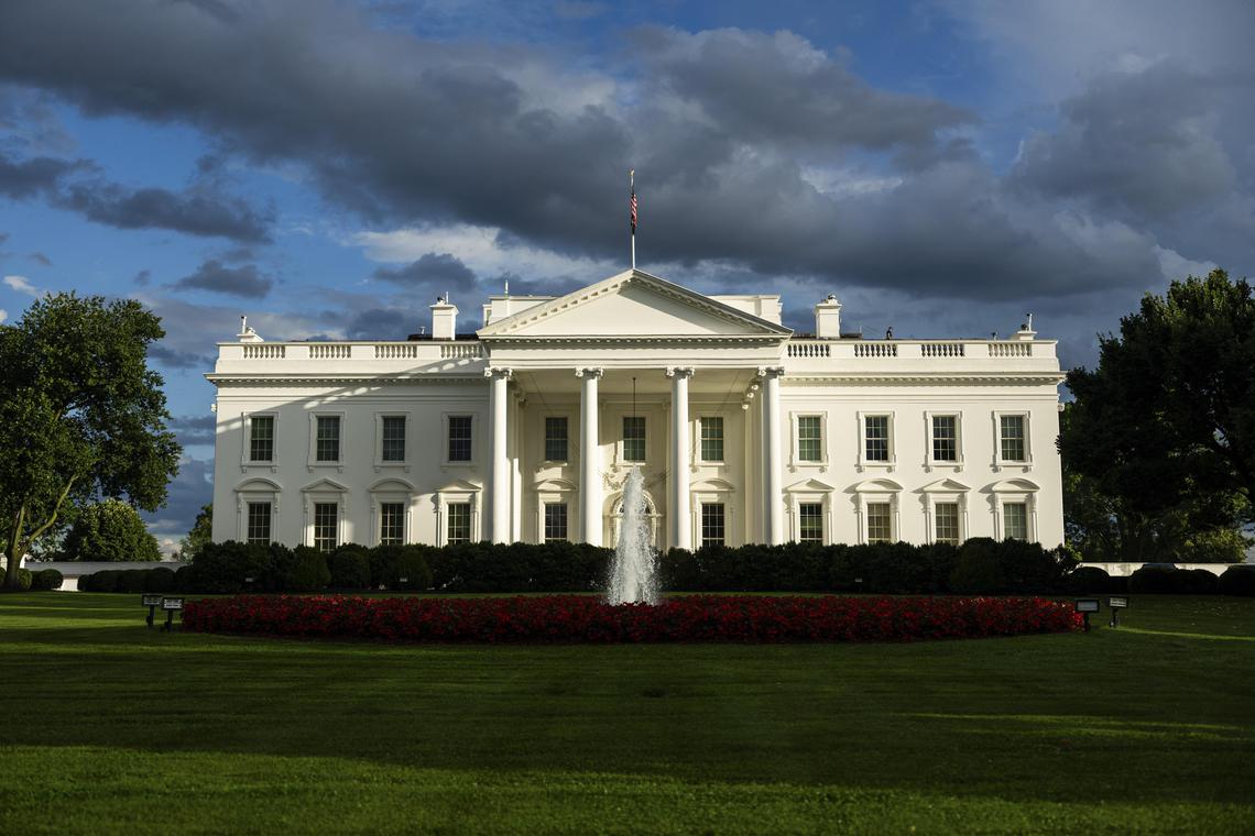 White House readies order to fine banks for dropping customers for political reasons, WSJ reports