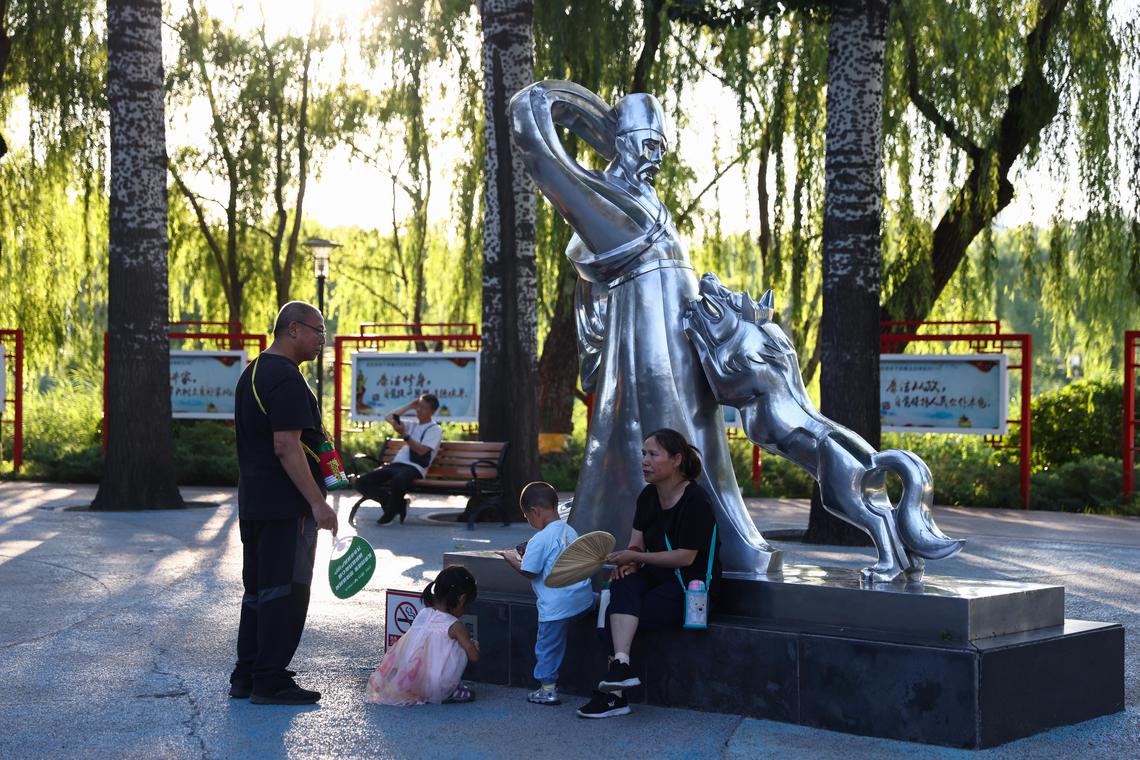 China to offer free pre-school education from autumn