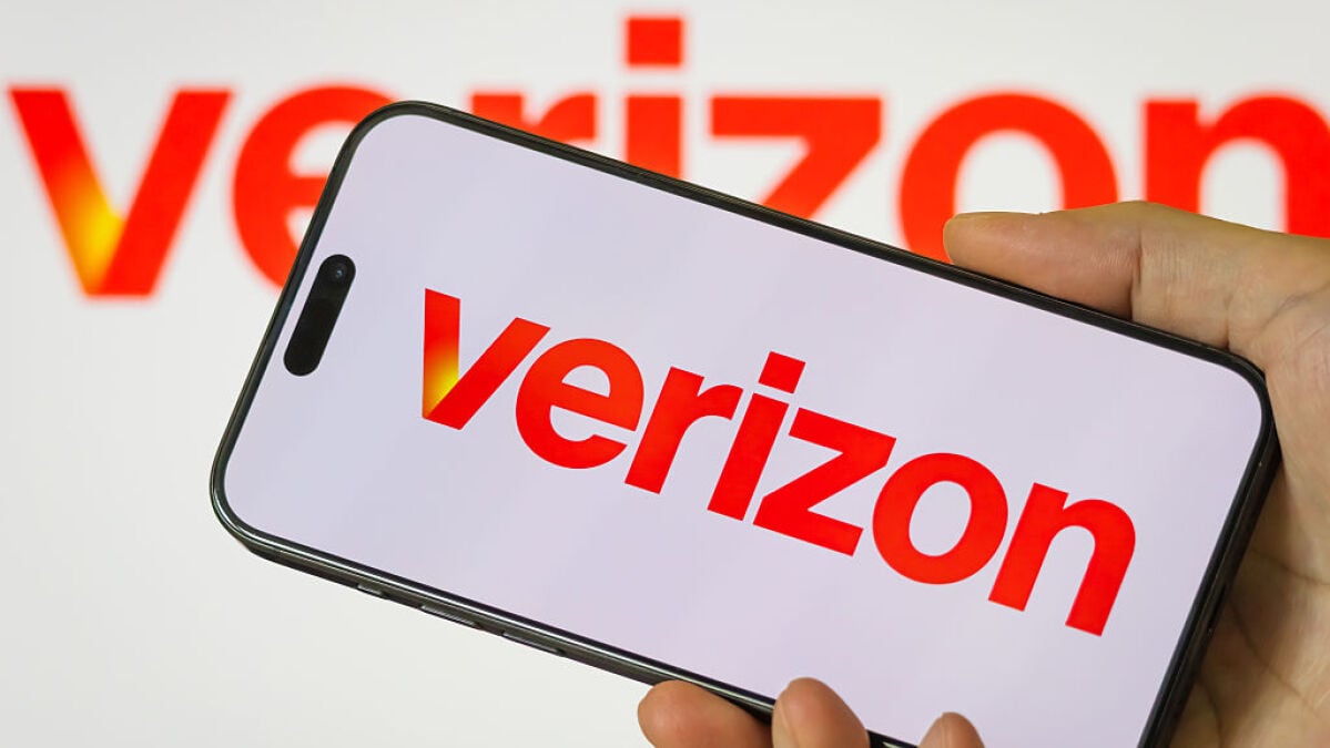 Verizon reportedly cuts loyalty discounts after increasing fees