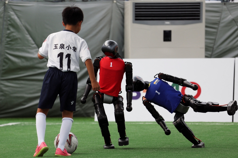 Man of the match? Try machine: China’s T1 takes the pitch for robot world cup