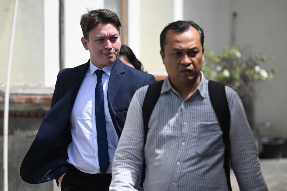 Bali trial opens for American man accused of drug distribution