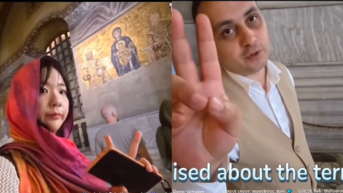 Tourist In Turkey Warned About Flashing Peace Sign As It’s Linked To Terrorist Group