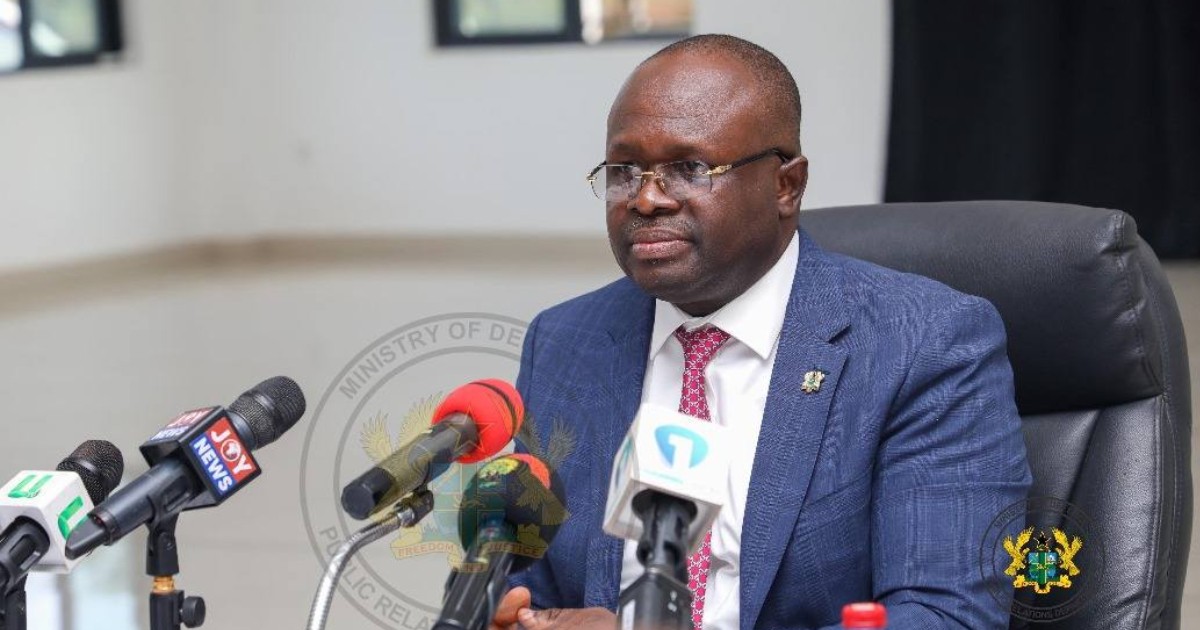 Ghana defence minister among 8 killed in helicopter crash