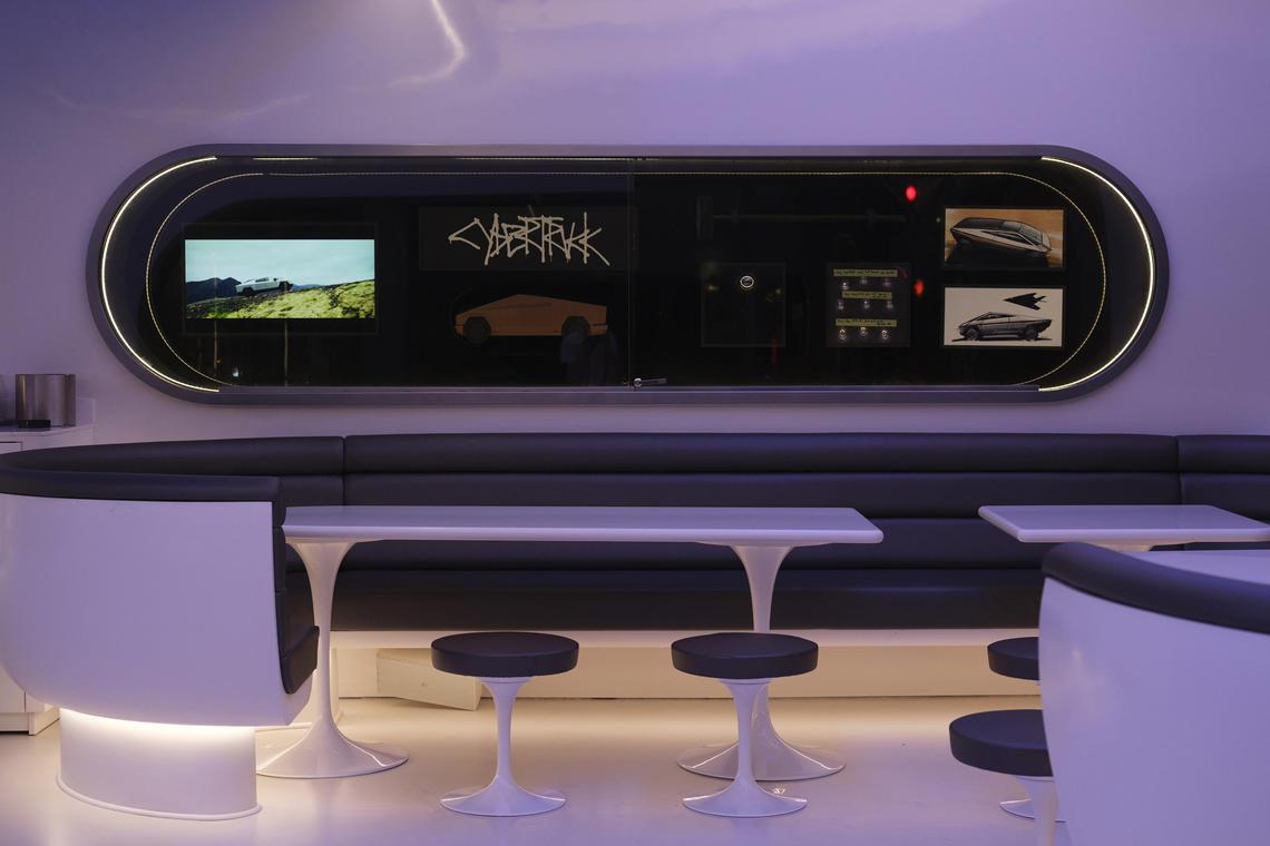 At Elon Musk’s newly opened Tesla Diner, the future looks mid