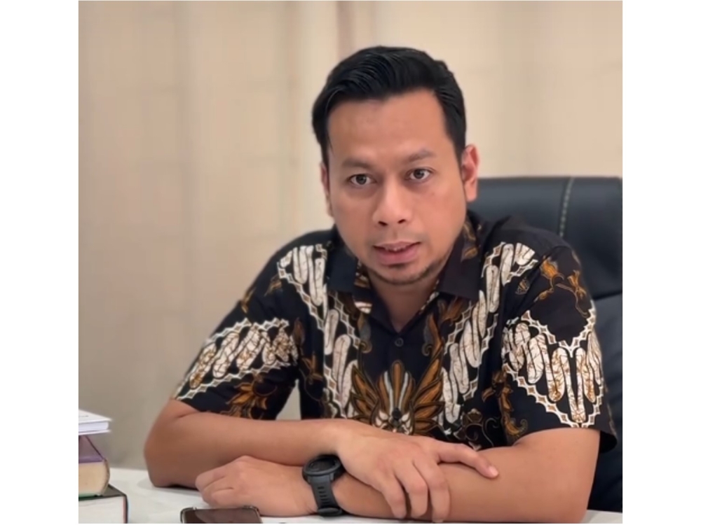 Terengganu Umno Youth apologises for wrong ‘Jalur Gemilang’ in Facebook post, says designer was affected by inverted flag saga