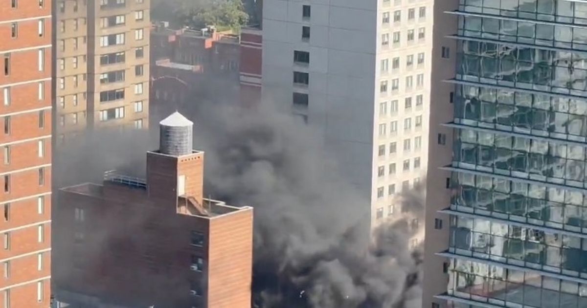 New York explosion horror as black smoke surrounds Manhattan after 'blast'