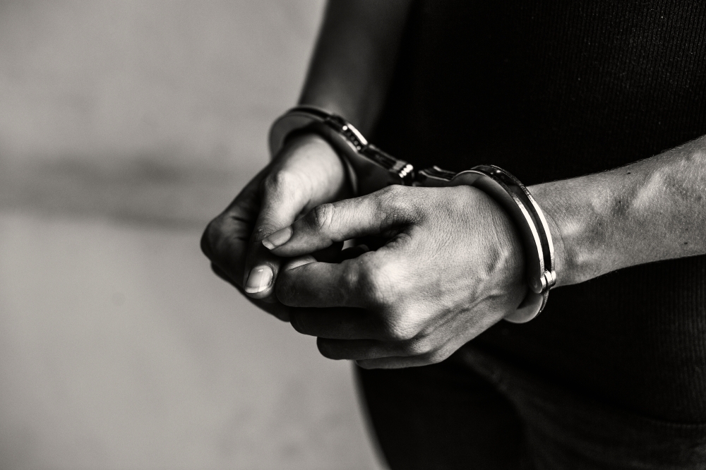 Man in Tawau punches wife, allegedly for opening door late, now under police action