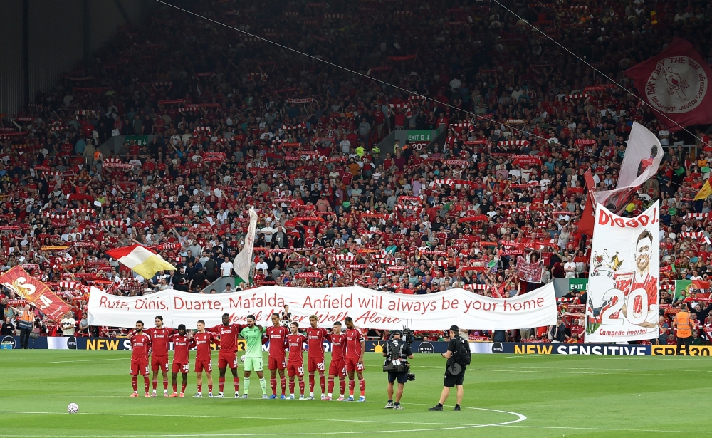 Jota remembered by Liverpool in emotional tribute at season opener