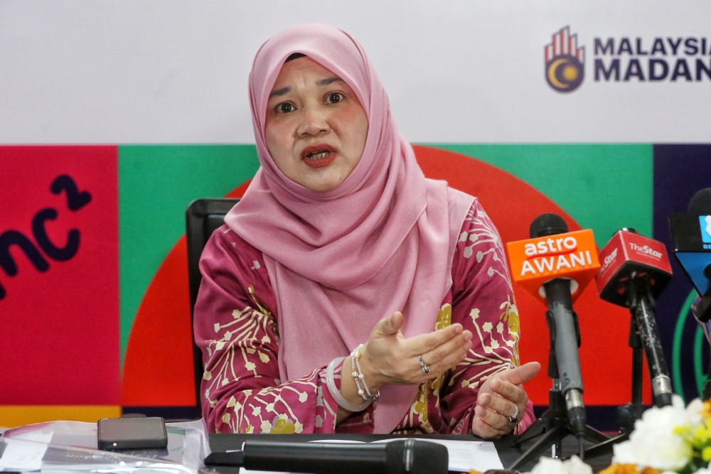 Education minister files police report over comments linking her to the principal of the late Zara Qairina’s school