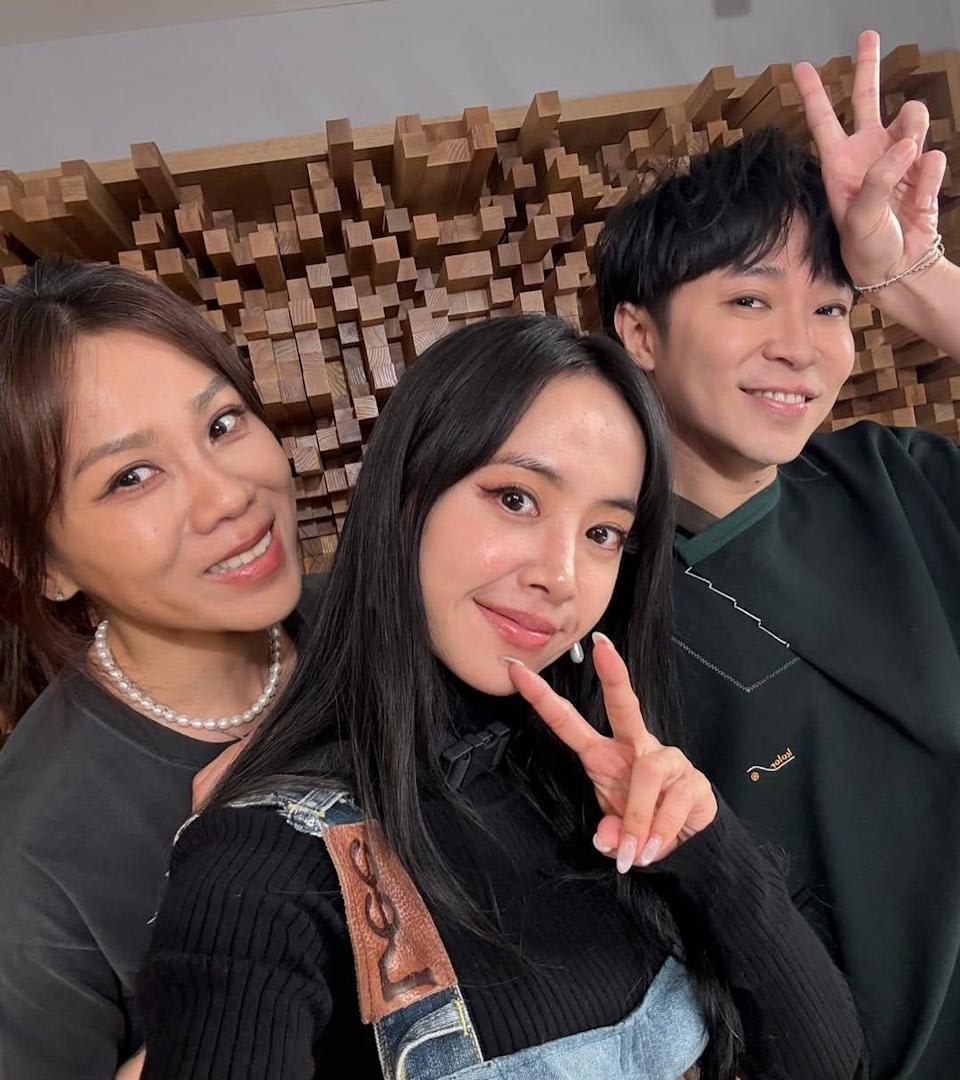 If You Want To Look As Good As Jolin Tsai Does At 44, This Is How Early You Need To Sleep Every Day