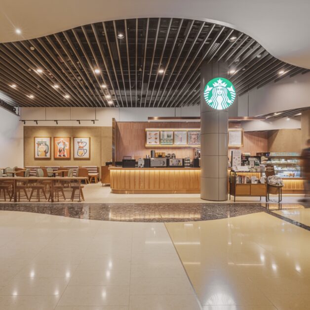 Mofusand x Starbucks Strawberry Collection Launching in S’pore Stores & Online on August 20