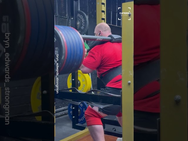 MAN BLOWS OUT TENDONS DROPPING WEIGHTS