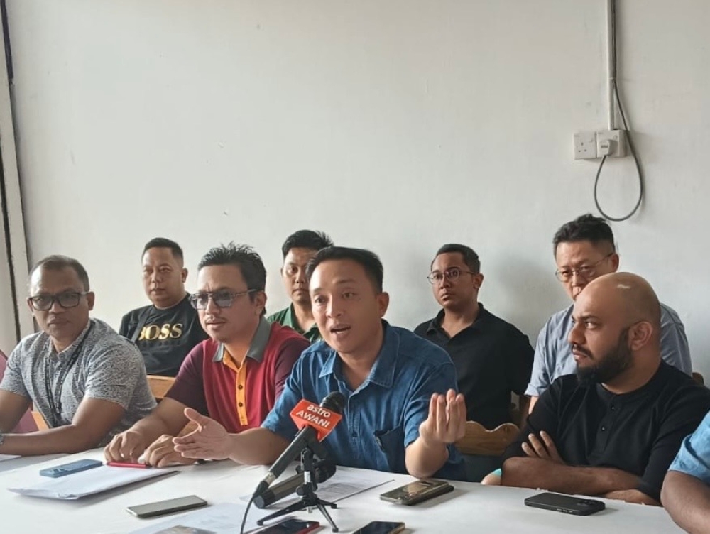Johor travel agencies say Singapore VEP rejections cut income by half, leave illegal operators to fill gap